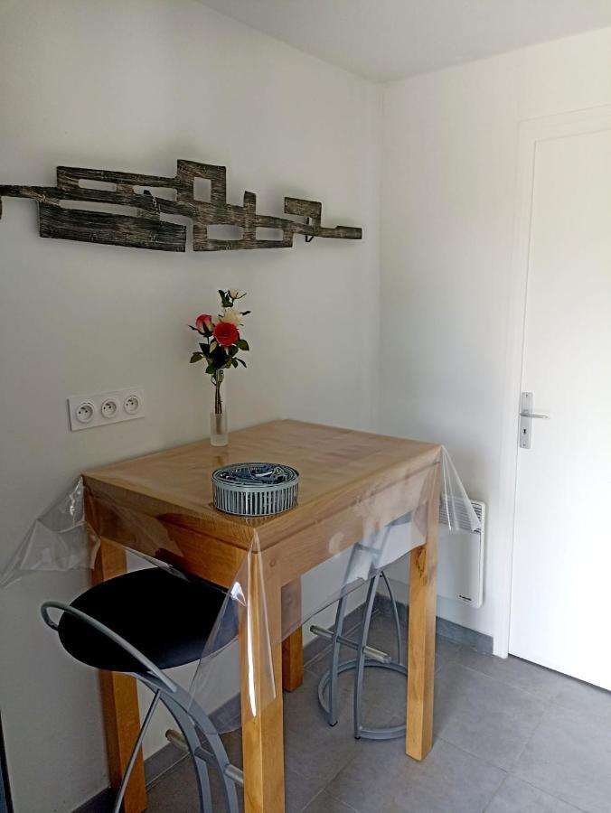 La Clematite D'Olt Appartement Saint-Côme-dʼOlt Buitenkant foto